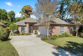 Building Photo - 4062 Oak Pointe Dr