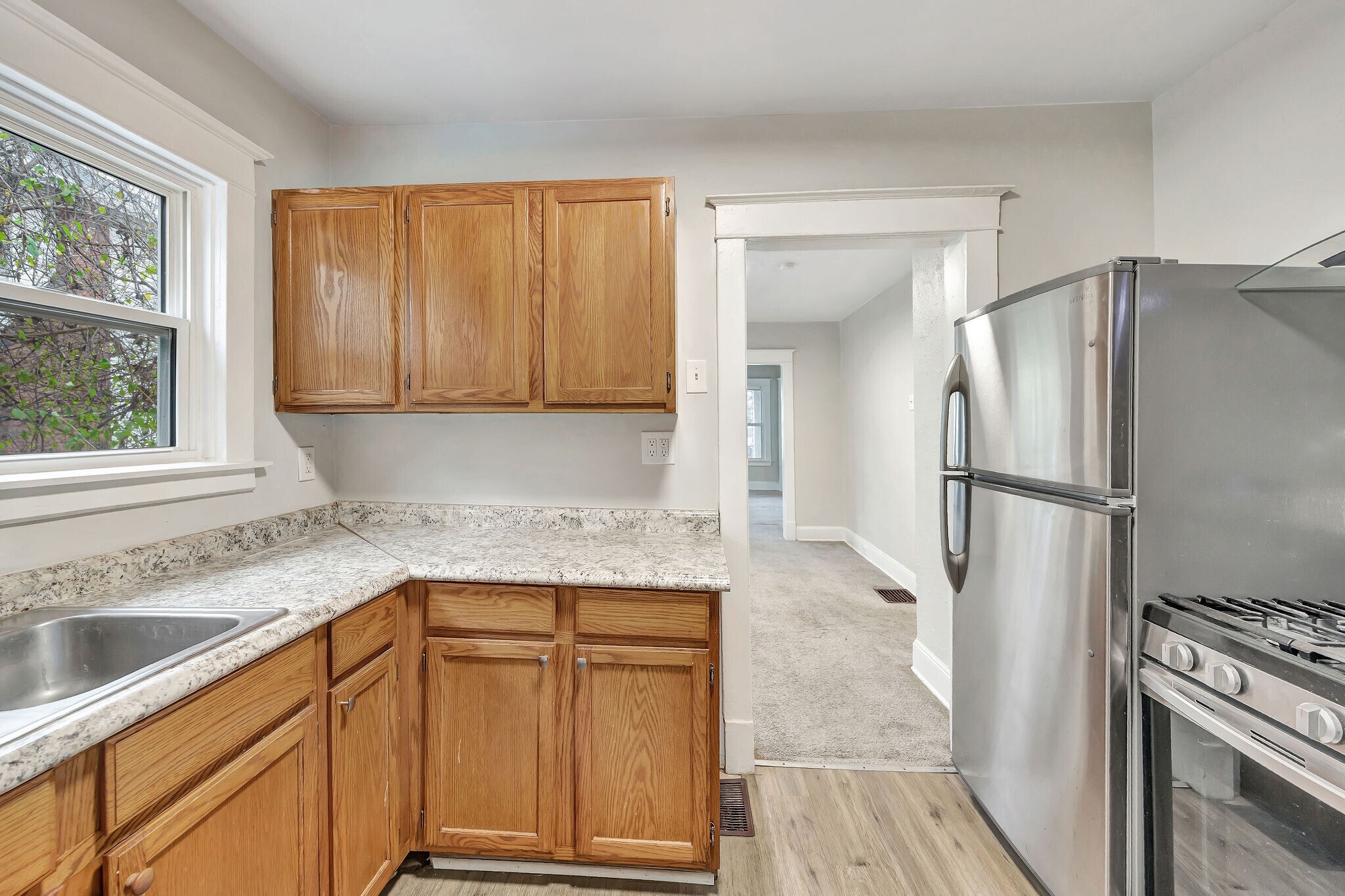 Building Photo - 2241 Hannaford Ave