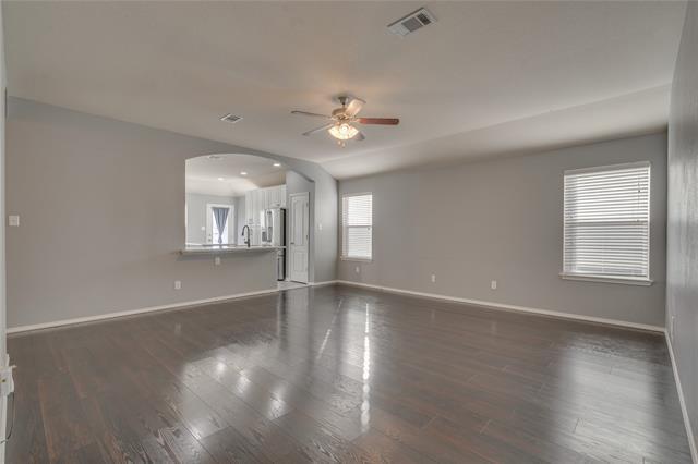 Building Photo - 629 Sparrow Dr