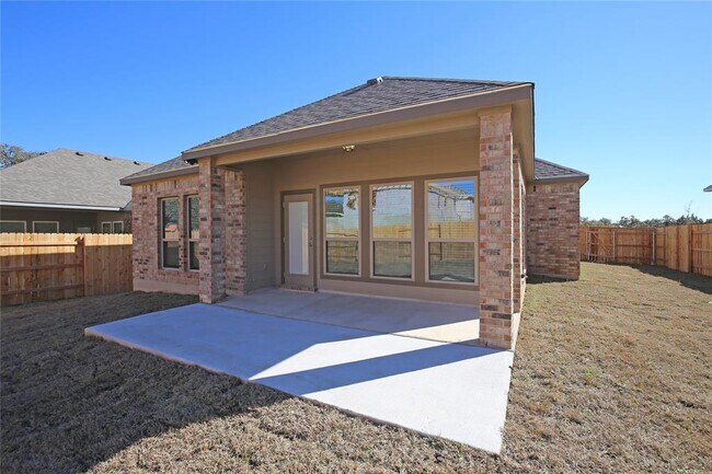 Building Photo - 233 Scenic Hills Cir