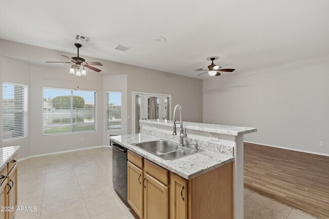 Building Photo - 2033 N 110th Ave