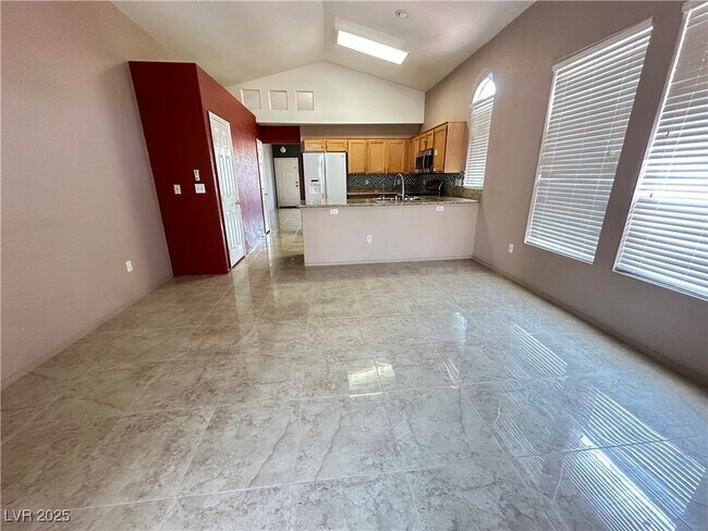 Building Photo - 9522 Lavarun Ct
