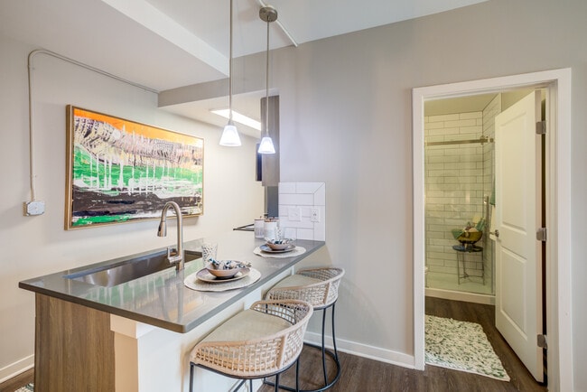 Building Photo - The Lofts at Twenty25