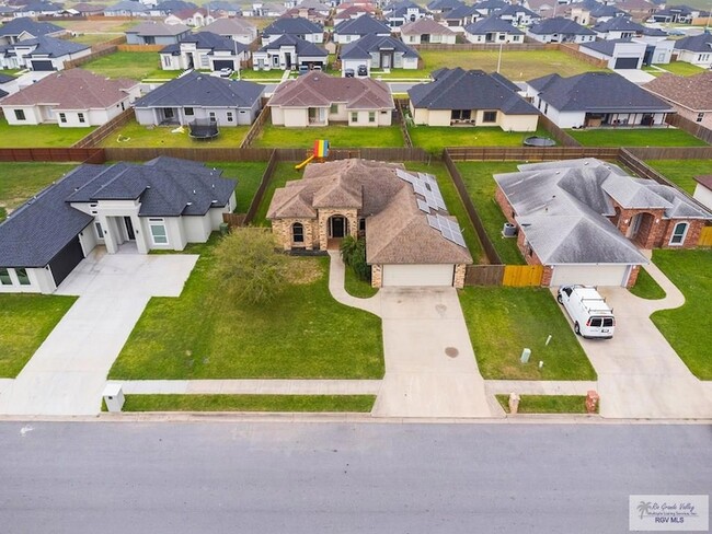 Building Photo - 9450 Cajun Blvd