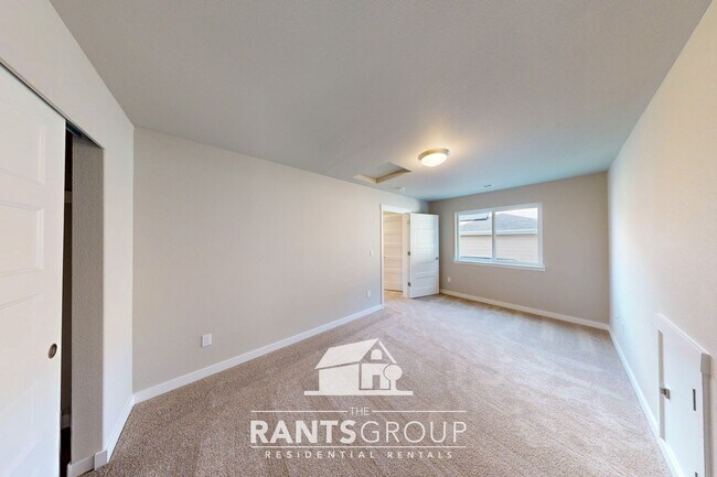 Building Photo - Brand New Home! Beautiful Steilacoom Ridge Home! Easy freeway access!