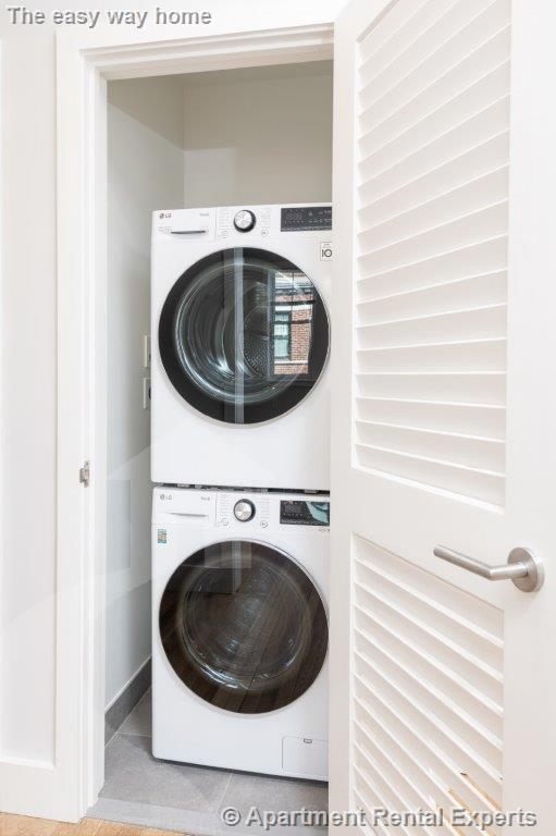 Building Photo - 19 Forest St