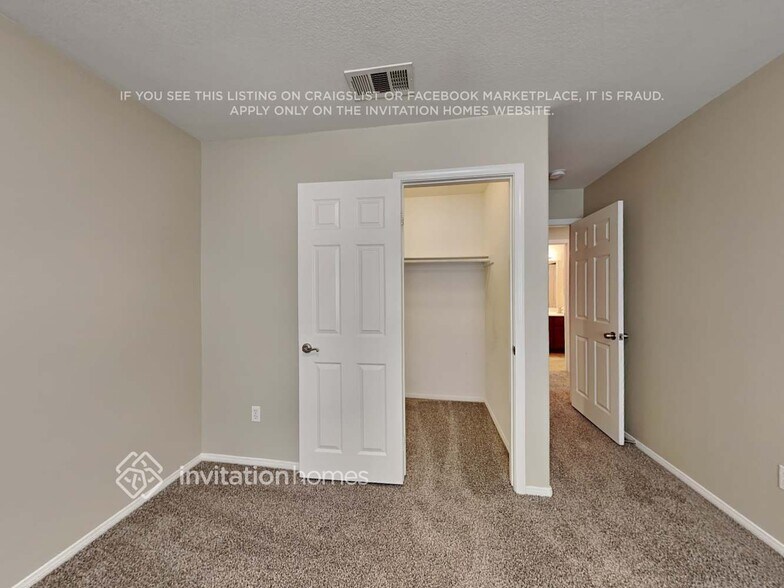 Building Photo - 34010 Leon St