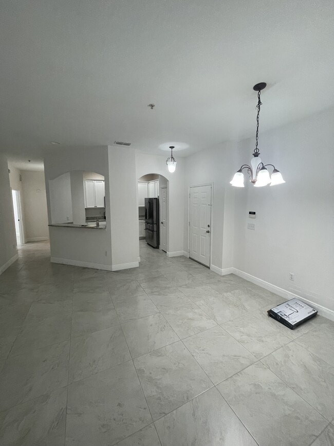 Building Photo - 3331 Whitestone Cir