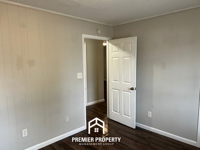 Building Photo - 239 Wilbanks Rd