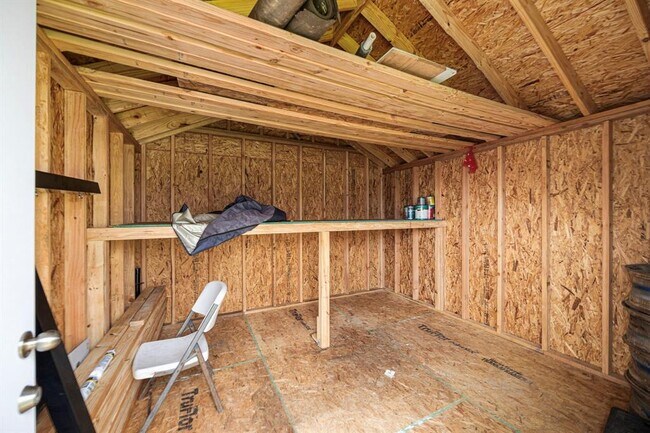 Building Photo - 7538 Merrylands Dr