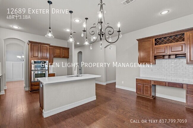 Building Photo - 12689 Exeter Dr