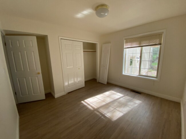 Building Photo - 983 Grindelwald Ln