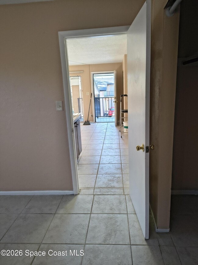 Building Photo - 1717 Dixon Blvd