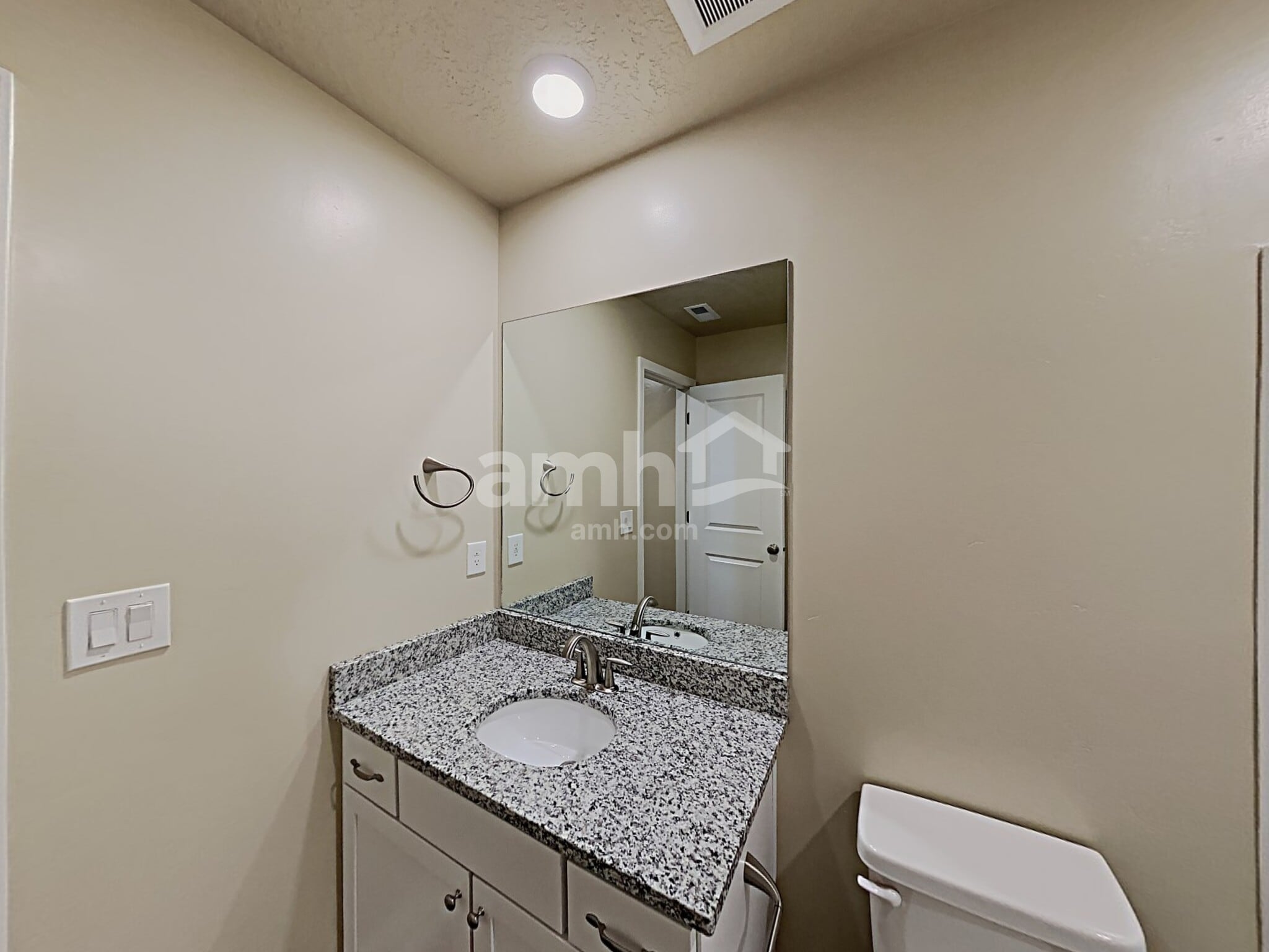 Building Photo - 4427 N Morgan Way