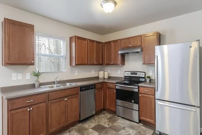 Building Photo - Great Home in Outstanding Schools!