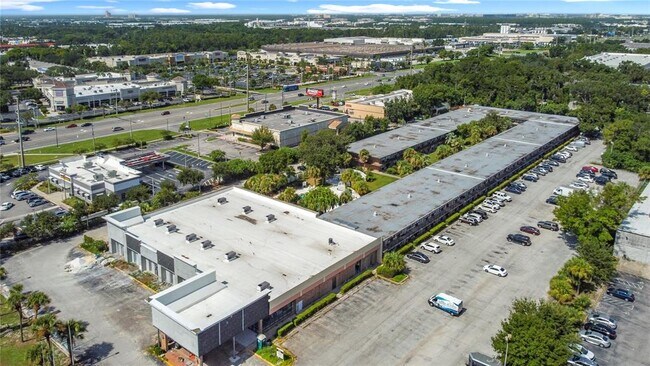 Building Photo - 7900 S Orange Blossom Trail