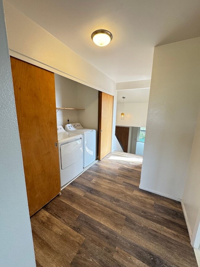 Building Photo - For rent: 98-1433 Kaahumanu St. #F, Aiea, ...