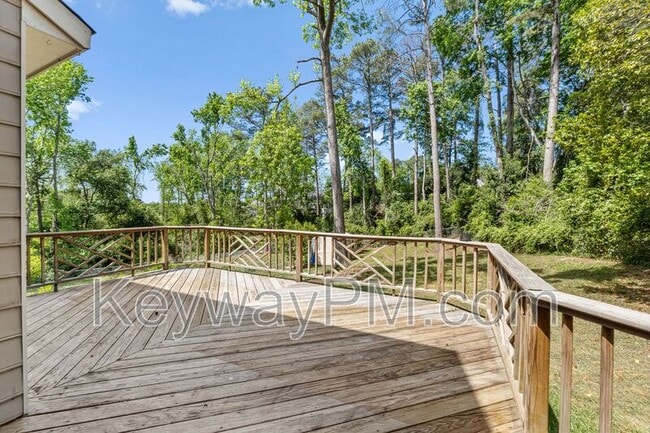 Building Photo - 792 Greenwood Dr