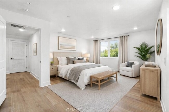 Building Photo - 24722 Del Prado Ave