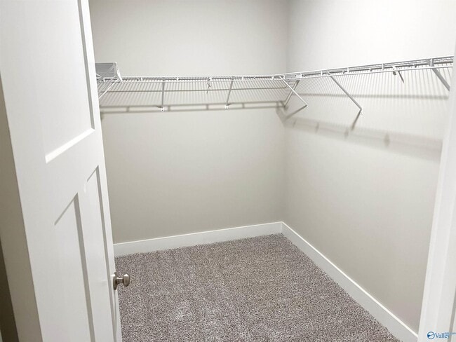 Building Photo - 410 Raleigh Elm Dr