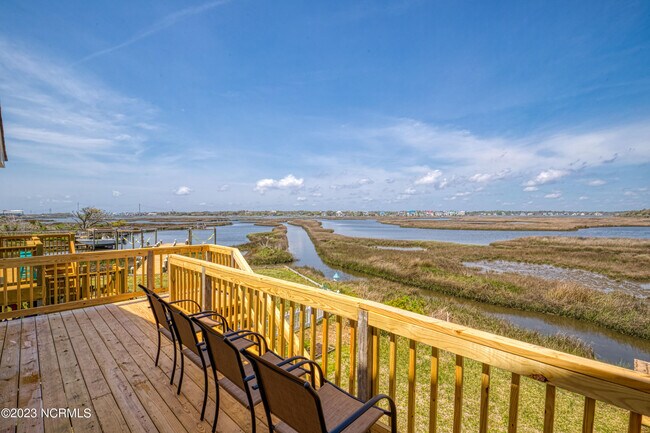 Building Photo - 1881 New River Inlet Rd