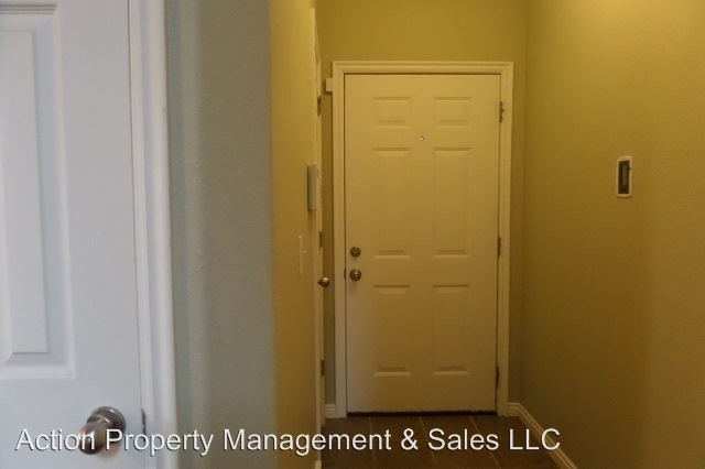 Building Photo - 1598 Wyngate Park Dr