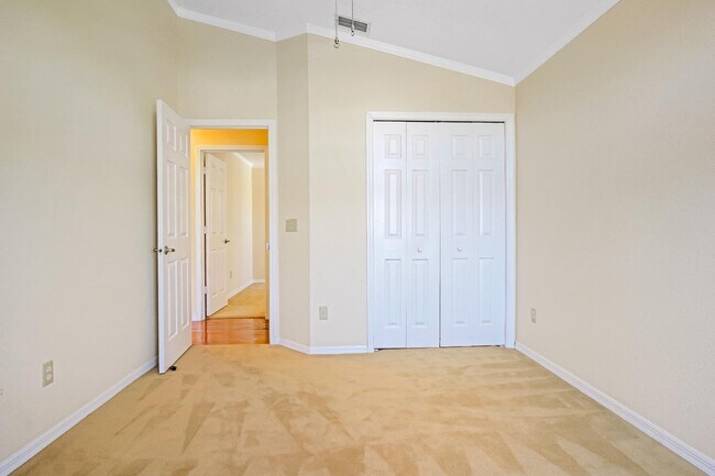 Building Photo - 458 Lytton Cir