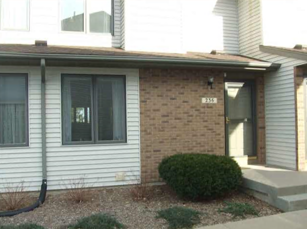 Primary Photo - 236 Westside Dr