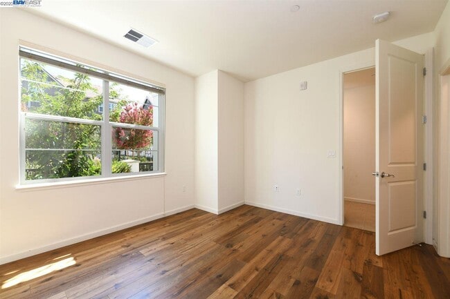 Building Photo - 3808 Camino Lp