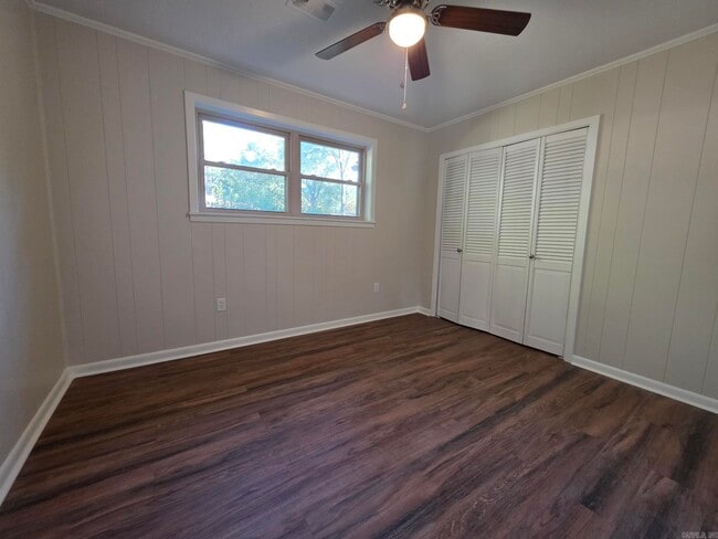 Building Photo - 3 Apache Dr