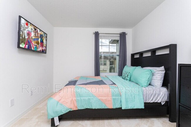 Building Photo - 700 Benoi Dr