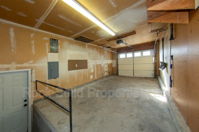 Building Photo - 4405 Ocean Ave