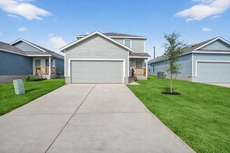 Building Photo - Private Bedroom for Rent – 5 Minutes from Texas A&M–San Antonio!