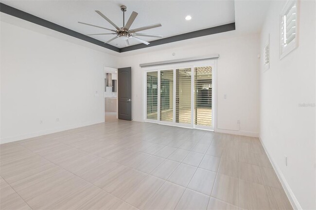 Building Photo - 10266 Beechwood Ln