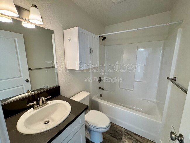 Building Photo - 8804 N Edison St