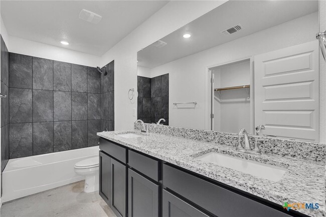 Building Photo - 902 Cherry Laurel Ln