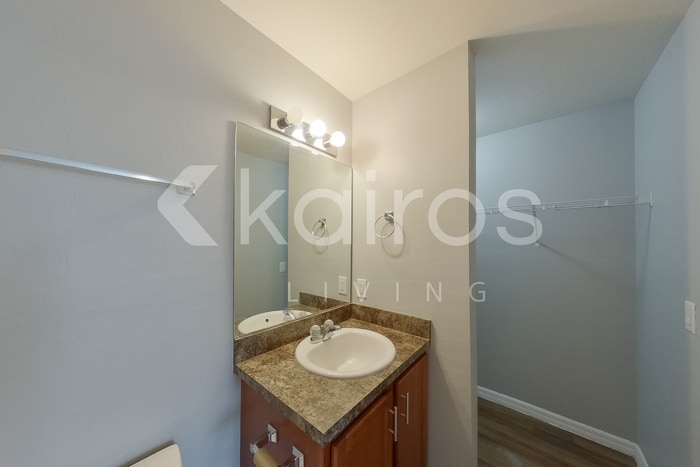 Building Photo - 17360 Shirley Ave