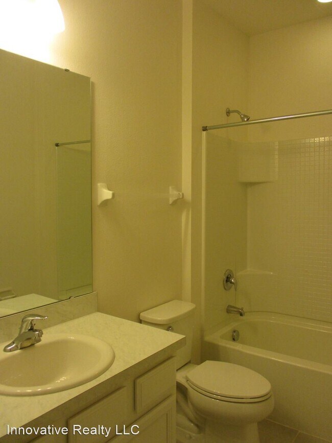 Building Photo - 3 br, 2.5 bath House - 2468 Sedge Grass Way