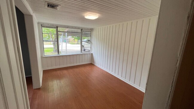 Building Photo - 6514 Teluco St