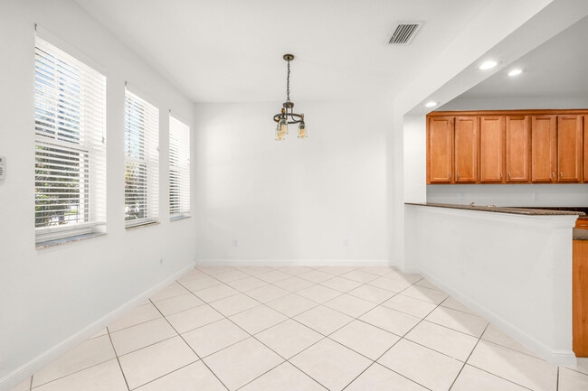 Building Photo - 650 Pacific Grove Dr