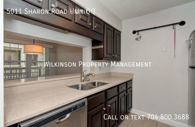 Building Photo - Get 50% off your first month's rent and 50...