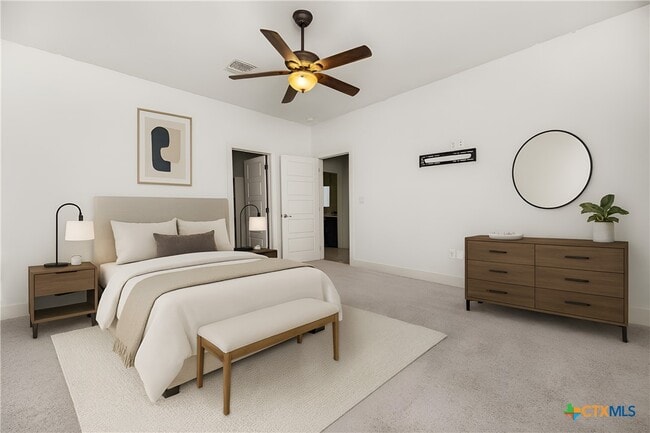 Building Photo - 557 Lee St