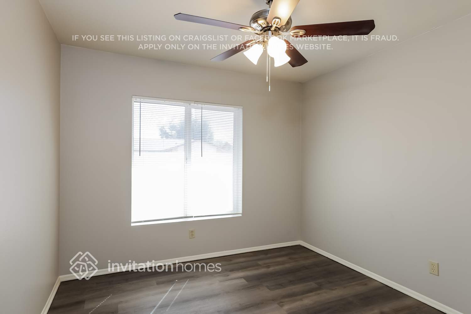 Building Photo - 3154 W Hartford Dr