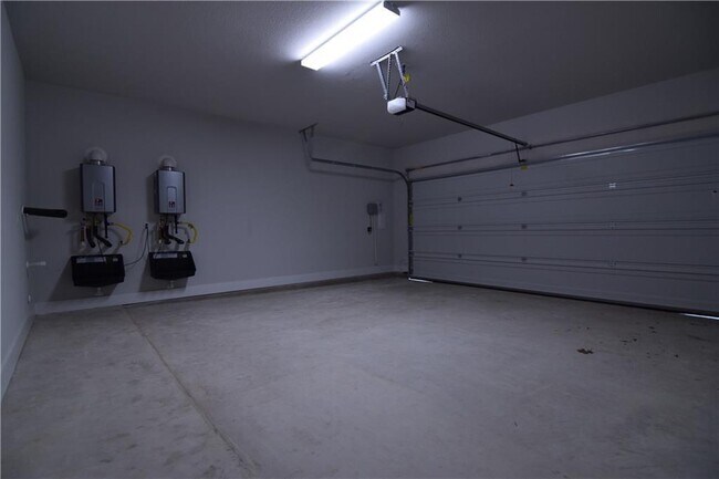 Building Photo - 14703 Catarina Wy