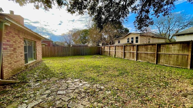 Building Photo - 19114 Lookout Mountain Ln