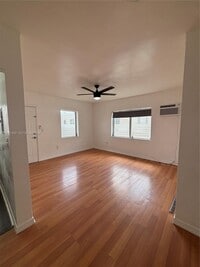 Building Photo - 42 Majorca Ave