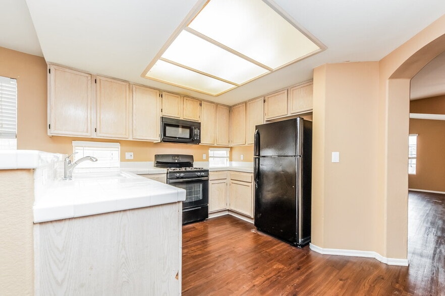 Building Photo - 5116 Brookmere Dr