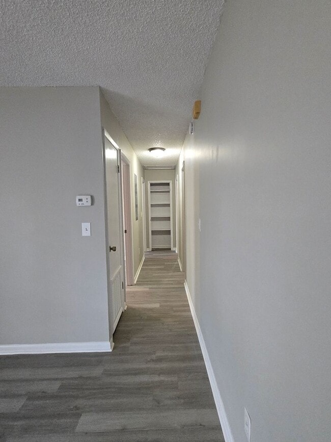 Building Photo - 3/1.5 - Keystone Heights
