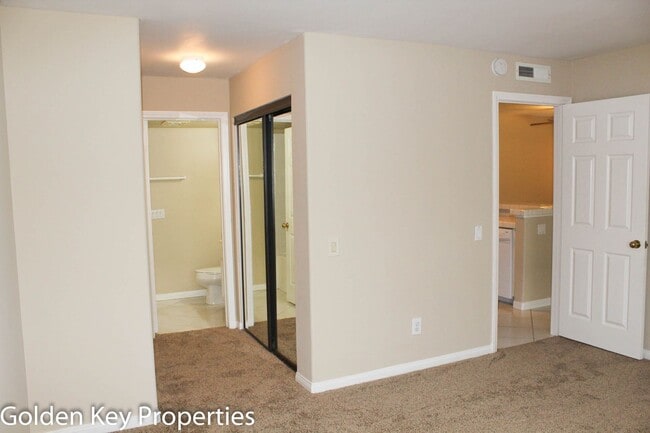 Building Photo - 2BR/2BATH Ground level Condo in La Costa Alta. 1 Car Garage! Community pool! Water/trash Included!
