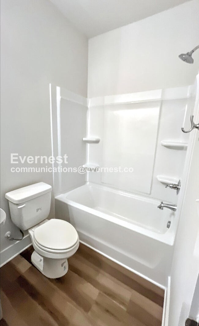 Building Photo - 1435 Firelight Wy